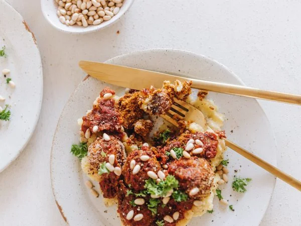 Neatballs on Potato Mash