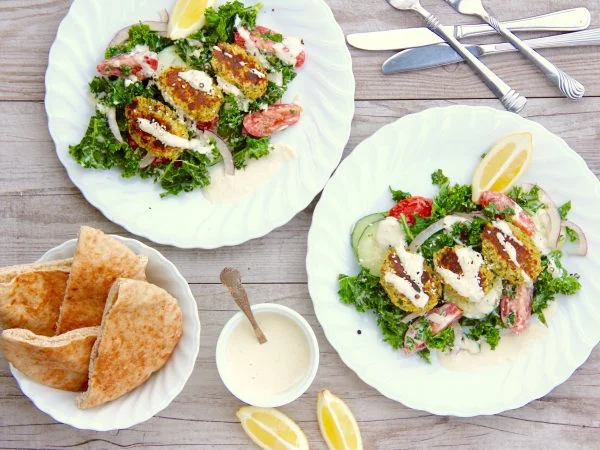 Easy 15 minute FALAFEL SALADS WITH GARLIC TAHINI