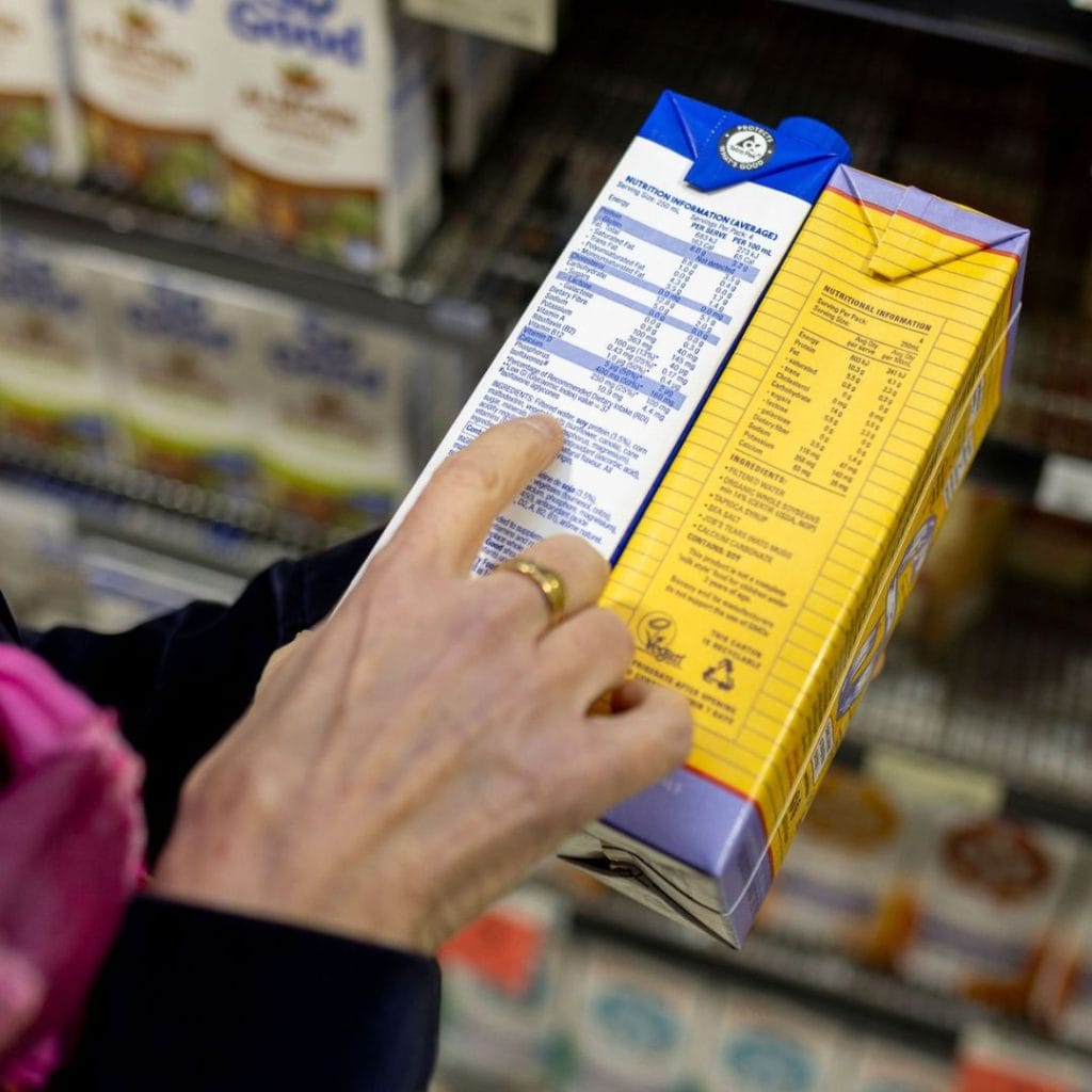 Soy milk - label reading